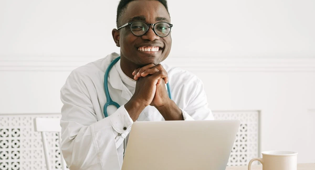 Le panorama complet de l’arrêt de travail en ligne : conditions, procédure et enjeux actuels